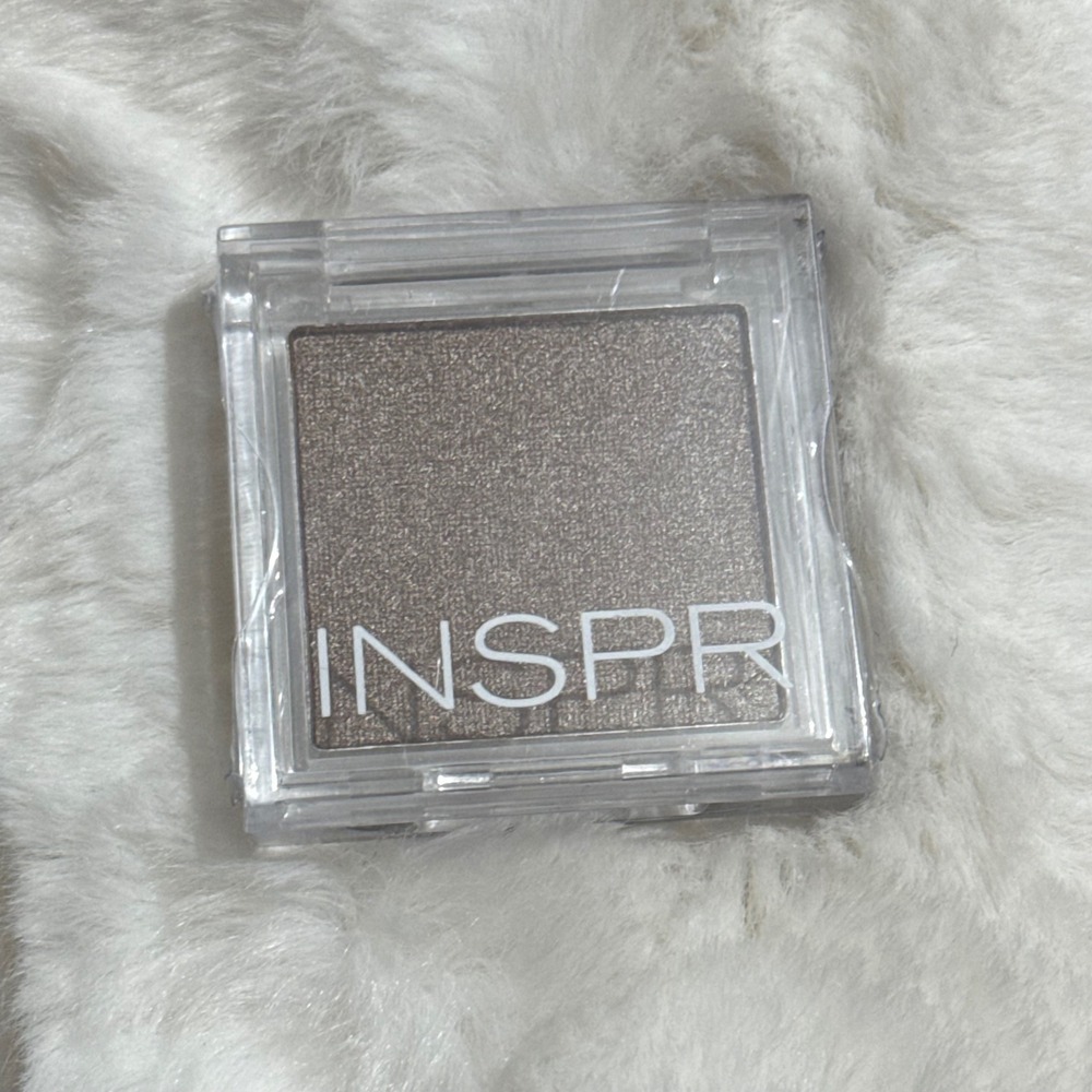 INSPR Beauty Single Eyeshadow Carnival Metallic Bronze Taupe 1.5g New
